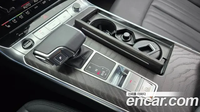 Audi A6 C8 — Фото автомобиля 12