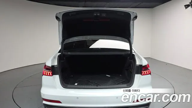 Audi A6 45 TFSI Premium — Фото автомобиля 19