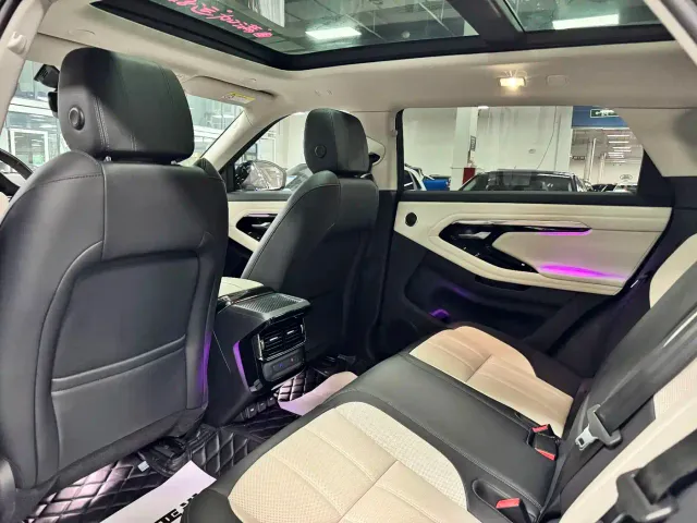 Land Rover Range Rover Evoque — Фото автомобиля 12