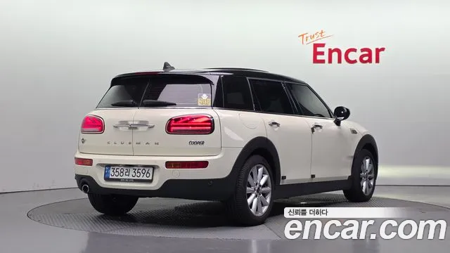 MINI Clubman — Фото автомобиля 2