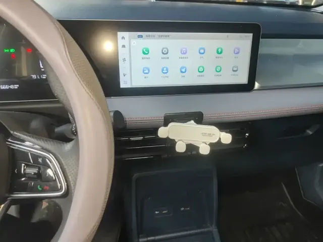 Geely Geometry E Firefly — Фото автомобиля 6
