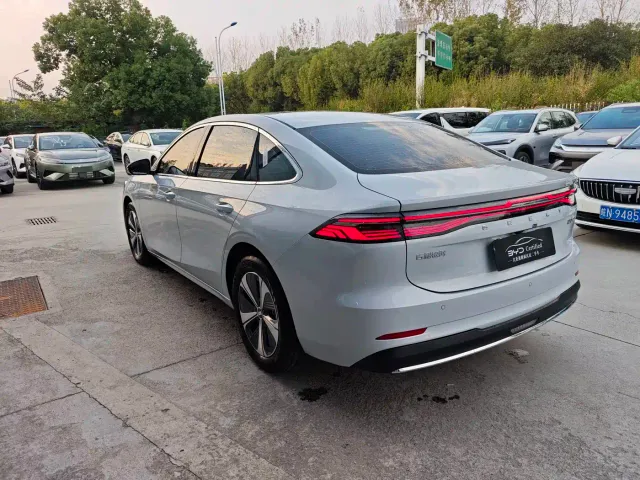 Geely Galaxy A7 EV — Фото автомобиля 6