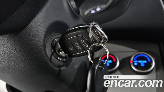 Hyundai Solati — Фото автомобиля 22