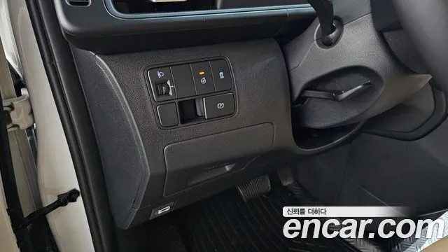 Hyundai Staria — Фото автомобиля 28