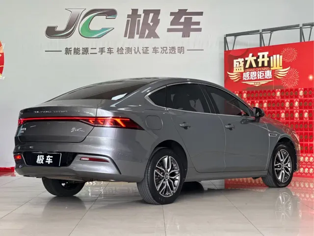 BYD Qin PLUS — Фото автомобиля 8