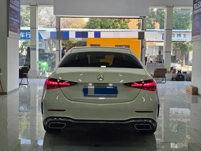 Mercedes-Benz C-Class — Фото автомобиля 12
