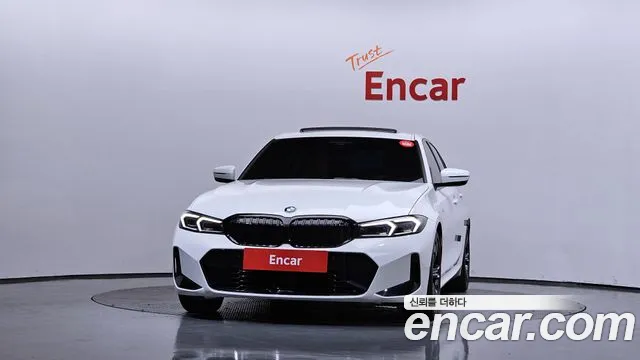 Фотография автомобиля — BMW 3-Series