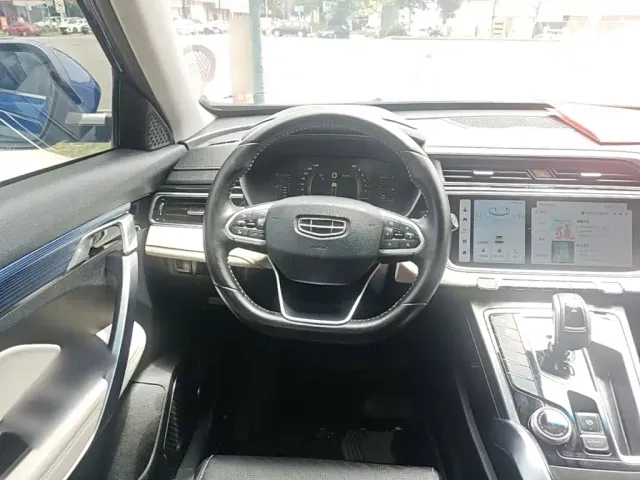 Geely Boyue — Фото автомобиля 6