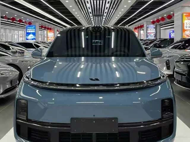 Li Auto Li Xiang L9 2022 Max — Фото автомобиля 2