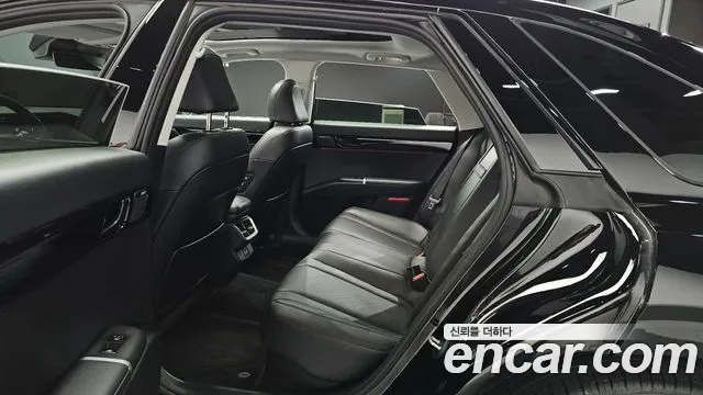 Hyundai Grandeur GN7 — Фото автомобиля 12