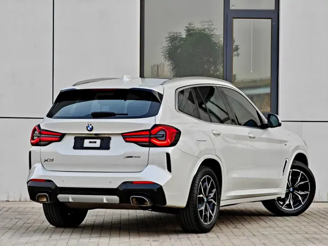 BMW X3 — Фото автомобиля 6