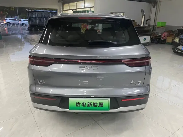 BYD Song Pro — Фото автомобиля 4
