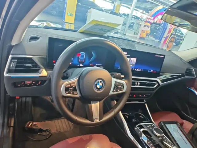 BMW i3 — Фото автомобиля 9