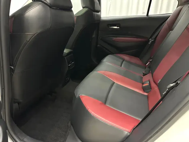 Toyota Corolla — Фото автомобиля 8