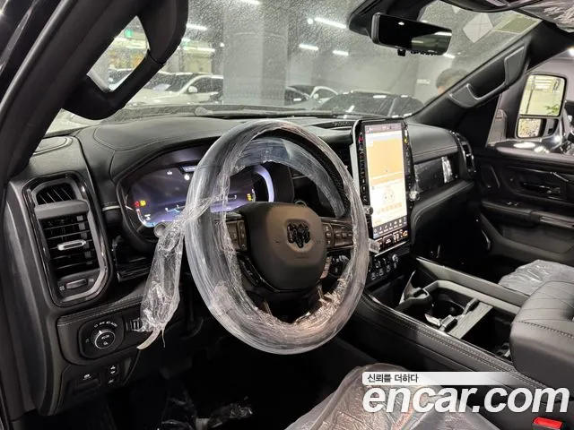 Dodge Ram Pick Up — Фото автомобиля 4