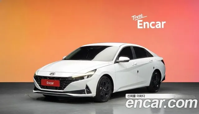 Фотография автомобиля — Hyundai Avante CN7