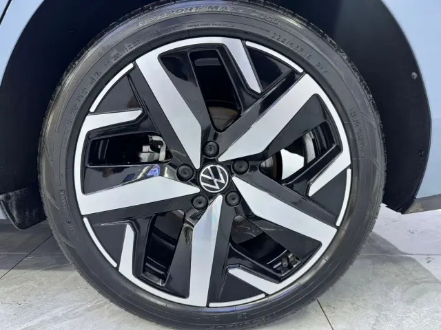 Volkswagen Lamando — Фото автомобиля 20