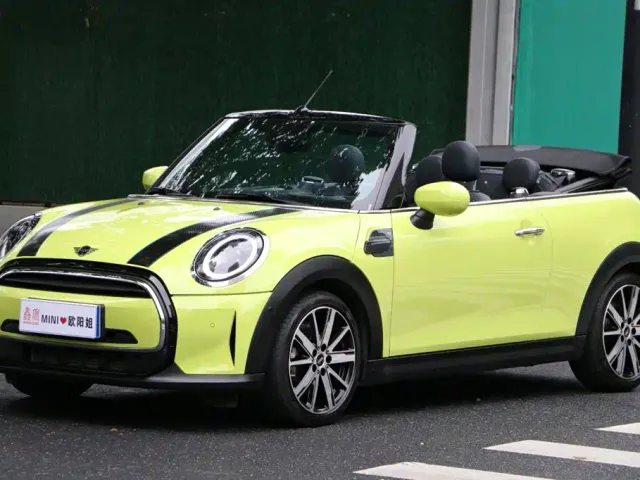 MINI Hatch — Фото автомобиля 10