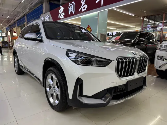 BMW X1 — Фото автомобиля 3