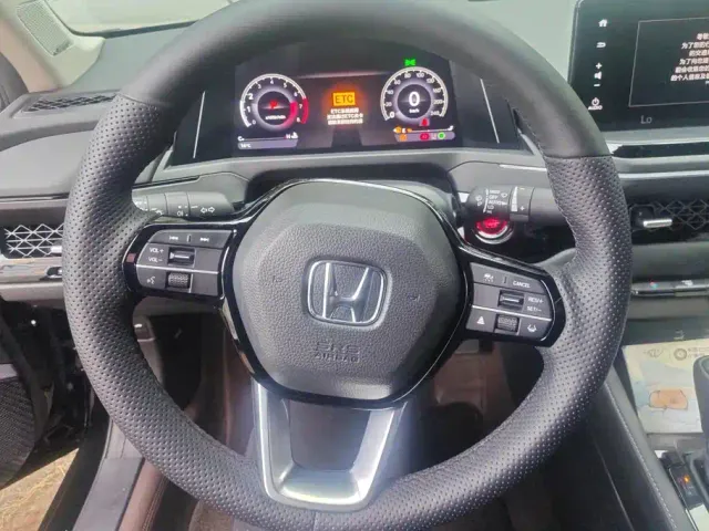 Honda Accord — Фото автомобиля 15