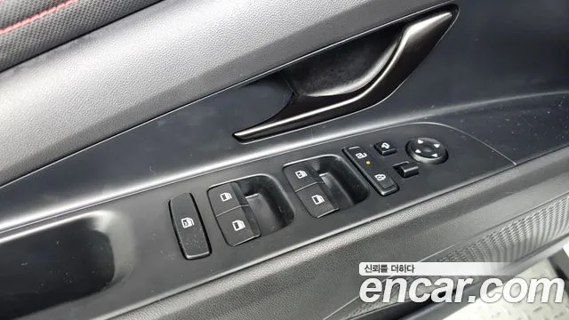 Hyundai AVANTE Новый Avante (CN7) — Фото автомобиля 27