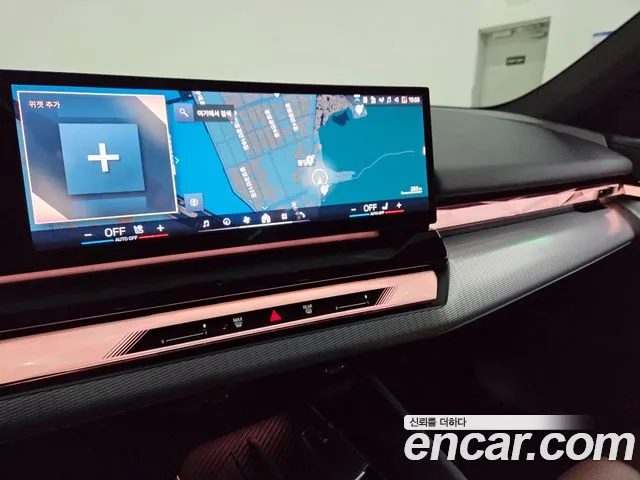 BMW 5 Series G60 — Фото автомобиля 15