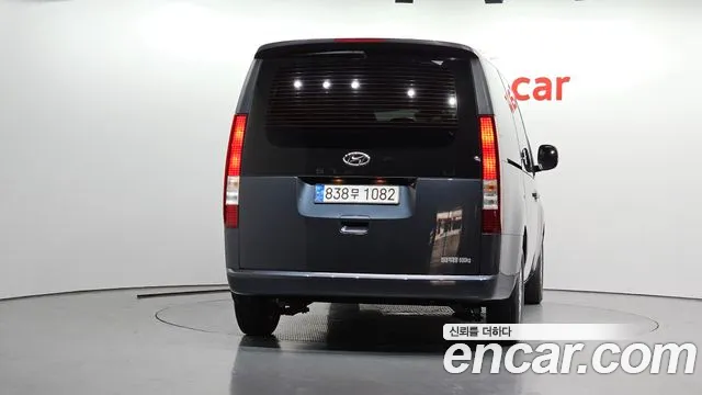 Hyundai Staria Staria Карго 5 мест — Фото автомобиля 4
