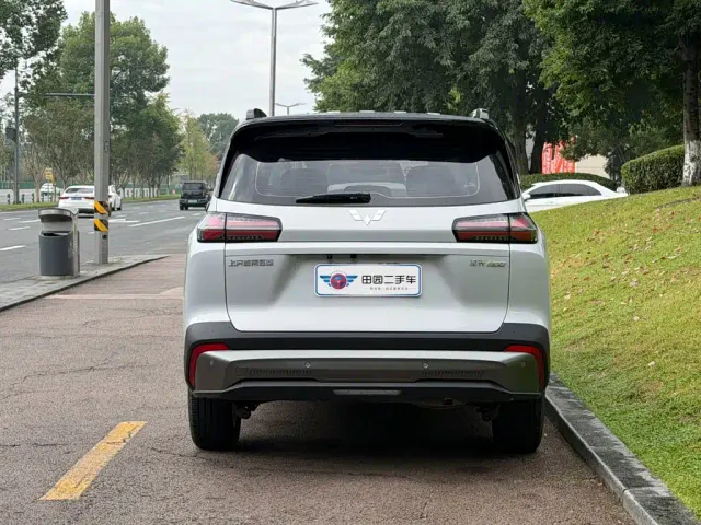 Wuling Starlight 560 — Фото автомобиля 5