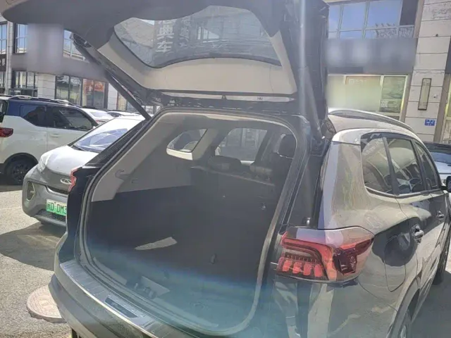 Chery Tiggo 8 PRO EV — Фото автомобиля 18