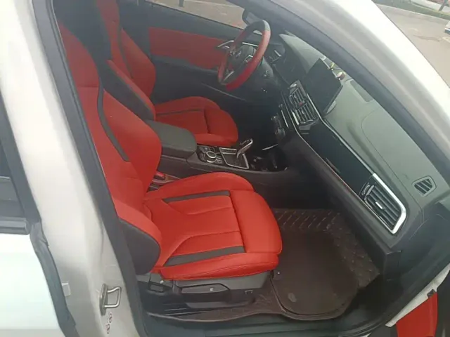 BMW 1 Series — Фото автомобиля 24
