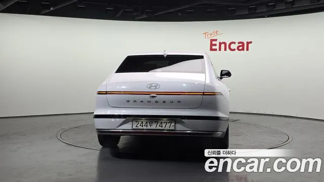 Hyundai Grandeur Grandeur (GN7) 3.5 LPG 2WD (Такси) — Фото автомобиля 4