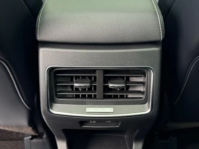 Ford Edge — Фото автомобиля 17