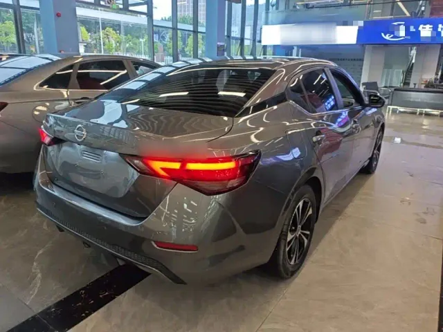 Nissan Sylphy — Фото автомобиля 6