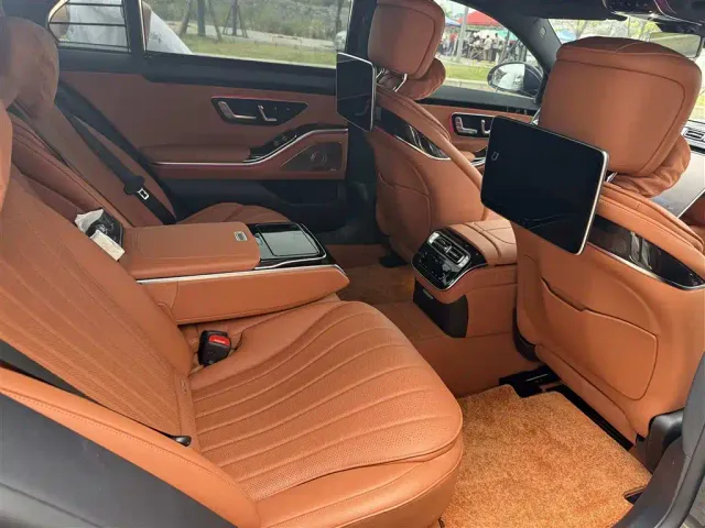 Mercedes-Benz S-Class — Фото автомобиля 4
