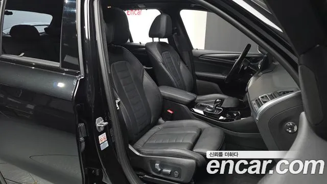 BMW X3 xDrive 20i M Sport — Фото автомобиля 11