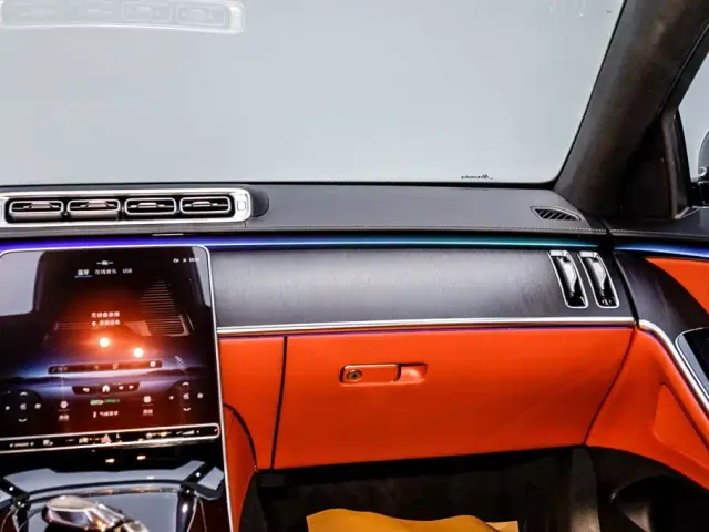 Mercedes-Benz S-Class — Фото автомобиля 25