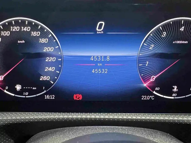 Mercedes-Benz A-Class — Фото автомобиля 18