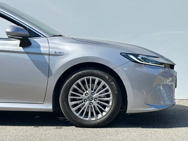 Toyota Camry — Фото автомобиля 6