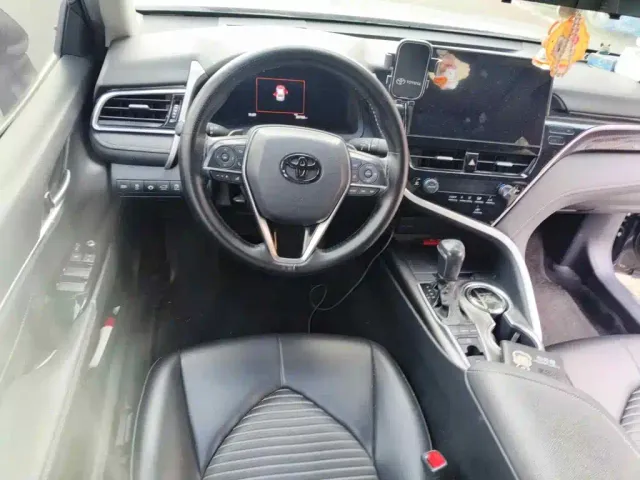 Toyota Camry — Фото автомобиля 12