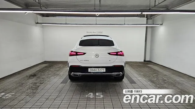 Mercedes-Benz GLE-Class — Фото автомобиля 4