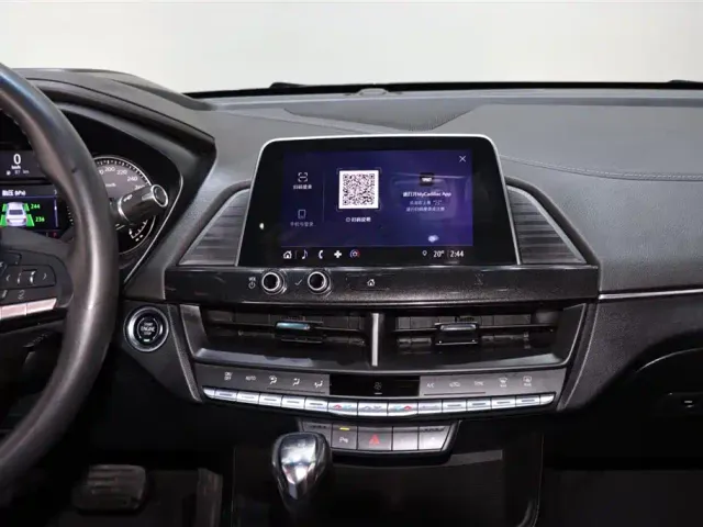 Cadillac CT4 — Фото автомобиля 13
