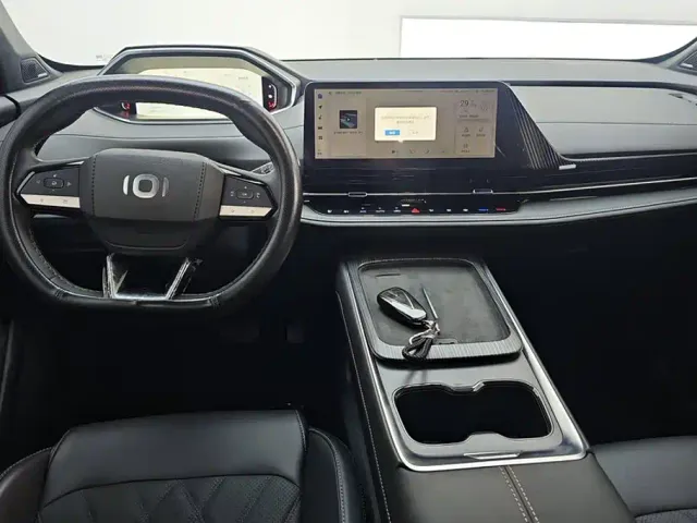 Changan Qiyuan Q05 — Фото автомобиля 12