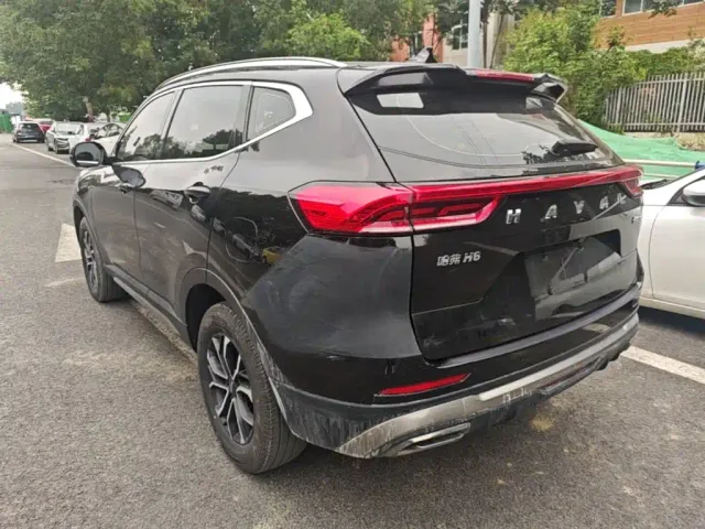 Haval H6 — Фото автомобиля 4