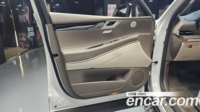 Genesis GV80 — Фото автомобиля 13