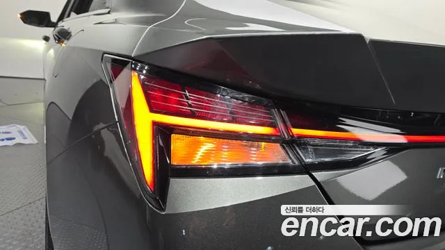 Hyundai AVANTE Avante (CN7) — Фото автомобиля 23