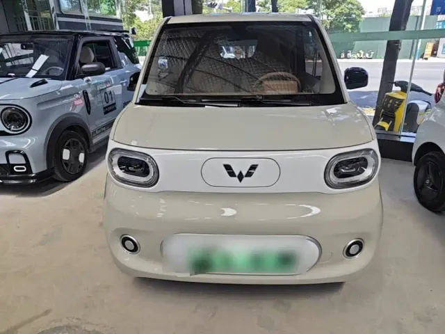 Wuling Hongguang Mini EV — Фото автомобиля 2