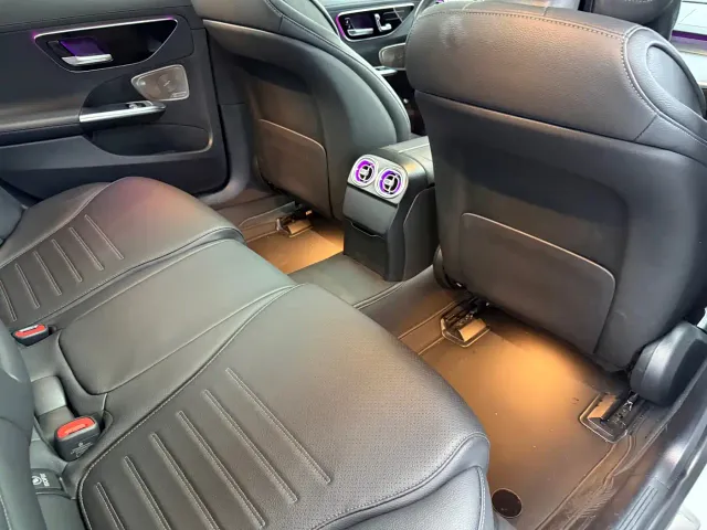 Mercedes-Benz C-Class — Фото автомобиля 16