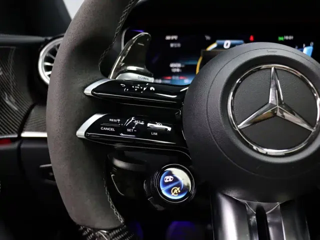 Mercedes-Benz E-Class AMG — Фото автомобиля 27