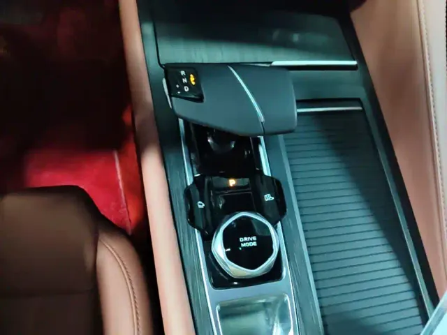 Changan CS75 Plus — Фото автомобиля 13
