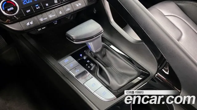 Hyundai AVANTE Avante (CN7) — Фото автомобиля 9